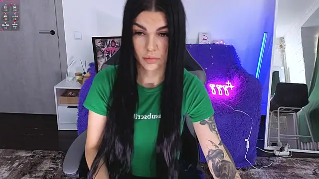 Snapshot of Tiffany_lab chatting on November 22, 2025, 7:40 am Tiffany lab online show from November 22, 2025, 7:40 am