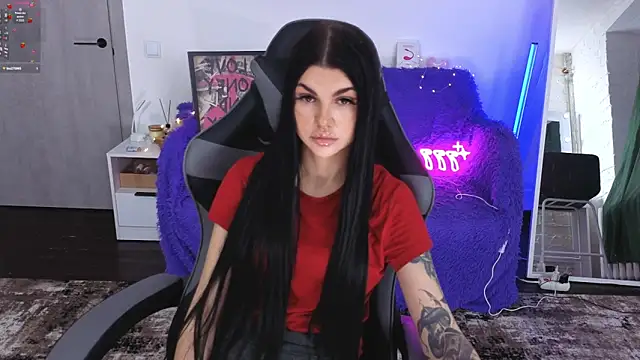 Snapshot of Tiffany_lab chatting on November 20, 2025, 1:01 pm Tiffany lab online show from November 20, 2025, 1:01 pm