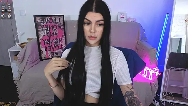 Snapshot of Tiffany_lab chatting on October 23, 2025, 12:37 pm Tiffany lab online show from October 23, 2025, 12:37 pm