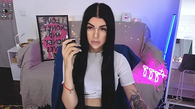 Snapshot of Tiffany_lab chatting on October 18, 2025, 7:54 am Tiffany lab online show from October 18, 2025, 7:54 am