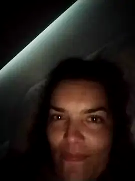 escritorasafada online show from February 7, 2026, 9:06 am