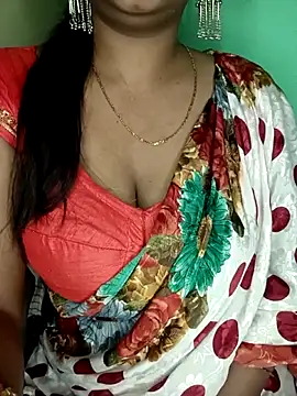 Snapshot of NOTY-LOVE-05 chatting on November 8, 2025, 3:48 pm NOTY-LOVE-05 online show from November 8, 2025, 3:48 pm