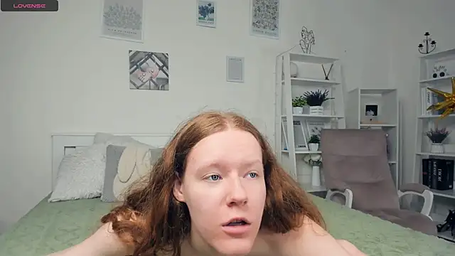Snapshot of ZaraBluitt chatting on July 8, 2026, 8:48 am ZaraBluitt online show from July 8, 2026, 8:48 am