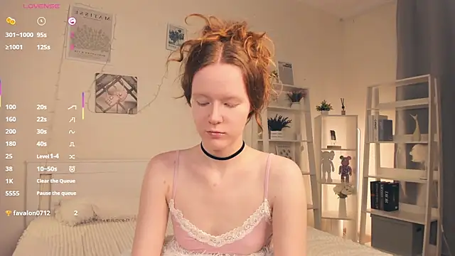 ZaraBluitt online show from December 18, 2025, 7:46 am