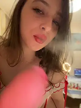 lolippp666 online show from June 17, 2026, 11:58 pm