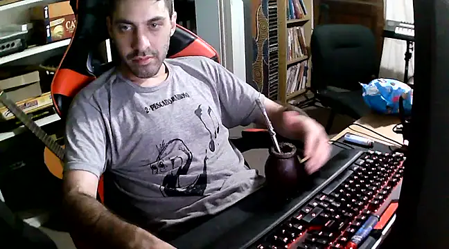 johnwood88 online show from February 27, 2025, 10:44 am