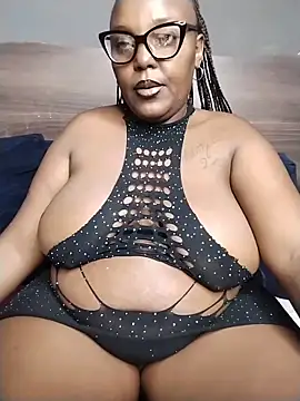 CHERRYYUMMY online show from March 11, 2026, 3:28 pm