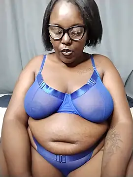 Snapshot of CHERRYYUMMY chatting on May 25, 2026, 9:19 am CHERRYYUMMY online show from May 25, 2026, 9:19 am