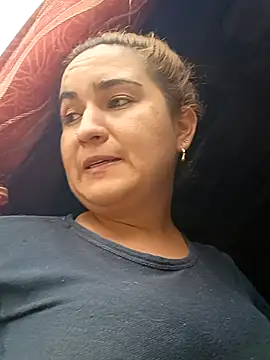 Snapshot of alexax0 chatting on February 1, 2025, 8:47 pm alexax0 online show from February 1, 2025, 8:47 pm