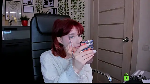 Snapshot of ElizaNik_ chatting on July 9, 2026, 10:20 pm ElizaNik online show from July 9, 2026, 10:20 pm