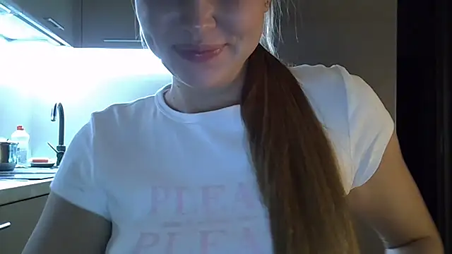 Snapshot of Lucky_Anna chatting on October 25, 2025, 6:30 pm Lucky Anna online show from October 25, 2025, 6:30 pm