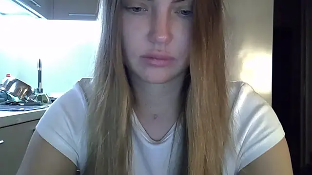 Snapshot of Lucky_Anna chatting on October 17, 2025, 7:37 pm Lucky Anna online show from October 17, 2025, 7:37 pm