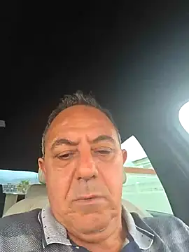 Snapshot of abdelhak33 chatting on March 20, 2026, 5:58 pm abdelhak33 online show from March 20, 2026, 5:58 pm