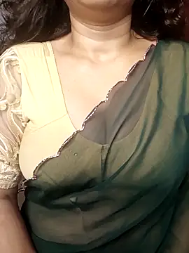 Snapshot of Sneha_gril chatting on October 27, 2025, 4:41 pm Sneha gril online show from October 27, 2025, 4:41 pm