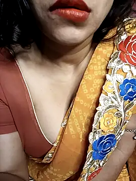 Snapshot of Sneha_gril chatting on November 18, 2025, 3:32 am Sneha gril online show from November 18, 2025, 3:32 am