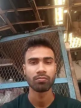 Skinny Bigass 23 online show from December 1, 2025, 7:53 am