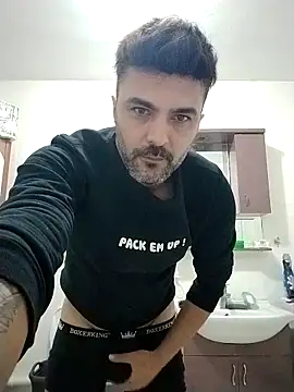 Snapshot of hot_man_eray chatting on October 19, 2025, 8:33 pm hot man eray online show from October 19, 2025, 8:33 pm