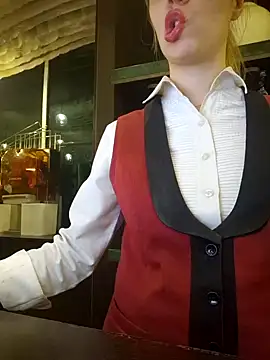 SUSELLAM1 online show from December 1, 2024, 4:34 pm