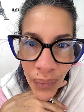 Goddess-Love- online show from April 23, 2026, 12:29 pm
