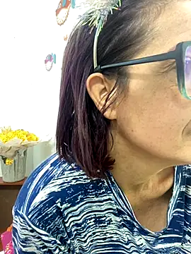 Snapshot of Goddess-Love- chatting on October 13, 2025, 11:34 am Goddess-Love- online show from October 13, 2025, 11:34 am