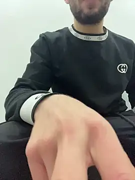 Snapshot of Ronald_coman27 chatting on March 26, 2026, 1:15 am Ronald coman27 online show from March 26, 2026, 1:15 am