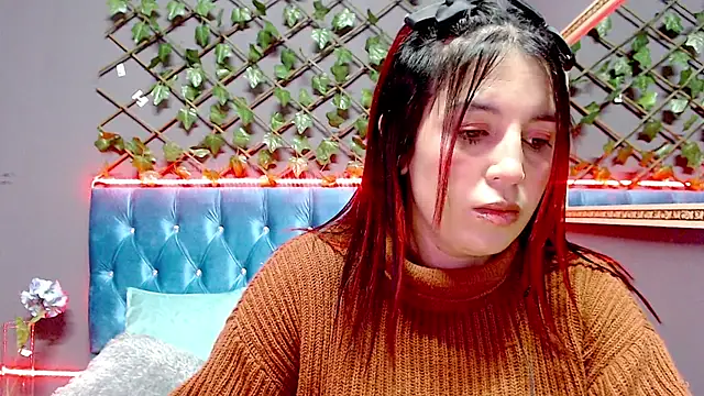 IVY FOX online show from December 12, 2024, 5:10 am