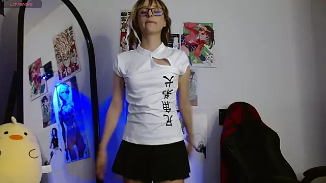 CelesteAyase online show from April 26, 2026, 2:42 am