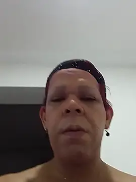 Snapshot of blondebitchlitle chatting on July 18, 2026, 10:35 am blondebitchlitle online show from July 18, 2026, 10:35 am