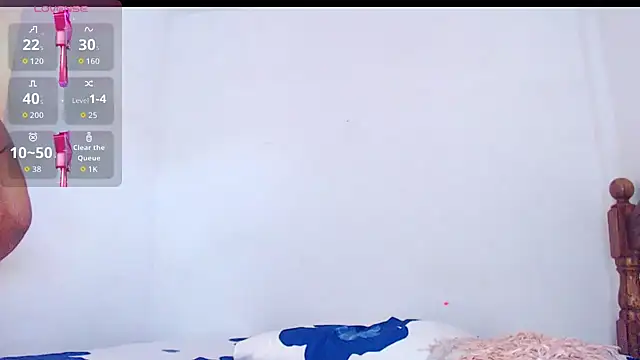 Snapshot of blondebitchlitle chatting on June 28, 2026, 12:44 pm blondebitchlitle online show from June 28, 2026, 12:44 pm
