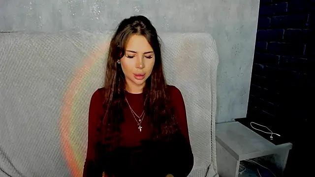 Snapshot of SuraMune chatting on November 28, 2025, 3:45 pm SuraMune online show from November 28, 2025, 3:45 pm