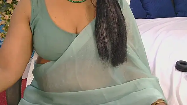 Snapshot of indian_anu_mallu chatting on July 16, 2026, 11:07 am indian anu mallu online show from July 16, 2026, 11:07 am