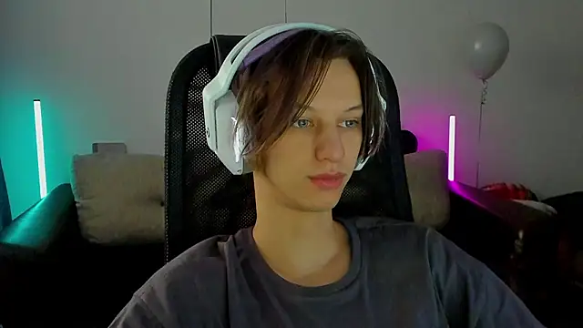 Ostin meow online show from January 17, 2026, 10:19 am