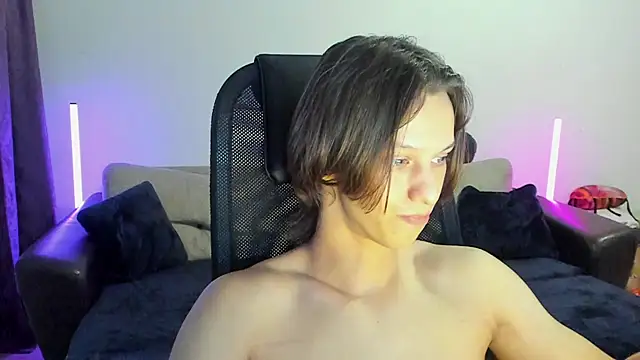 Snapshot of Ostin_meow chatting on July 20, 2026, 3:03 pm Ostin meow online show from July 20, 2026, 3:03 pm