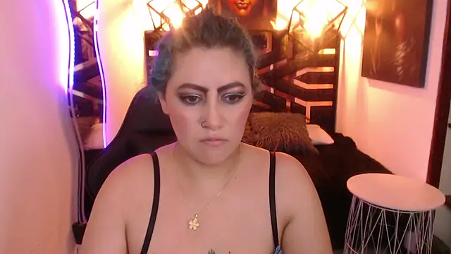 scarleth blue online show from May 30, 2026, 3:13 am