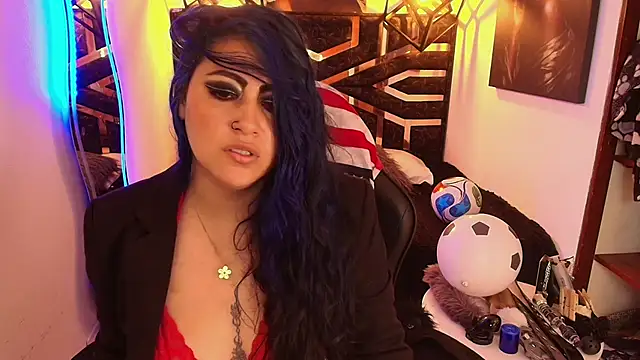 scarleth blue online show from June 19, 2026, 9:26 am