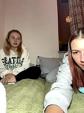 ella grays online show from October 20, 2025, 6:08 pm