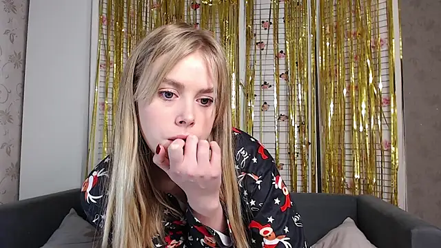 Snapshot of sofiaa_here chatting on January 9, 2026, 12:06 am sofiaa here online show from January 9, 2026, 12:06 am