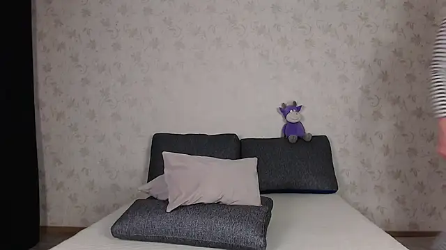 Snapshot of sofiaa_here chatting on June 1, 2026, 11:59 pm sofiaa here online show from June 1, 2026, 11:59 pm