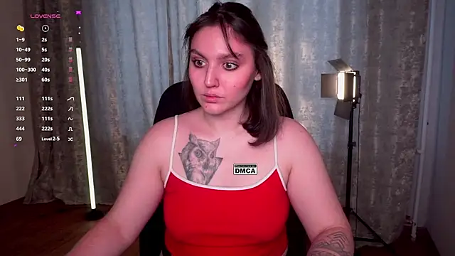 Snapshot of Hoot_owl_cb chatting on March 3, 2026, 5:03 am Hoot owl cb online show from March 3, 2026, 5:03 am