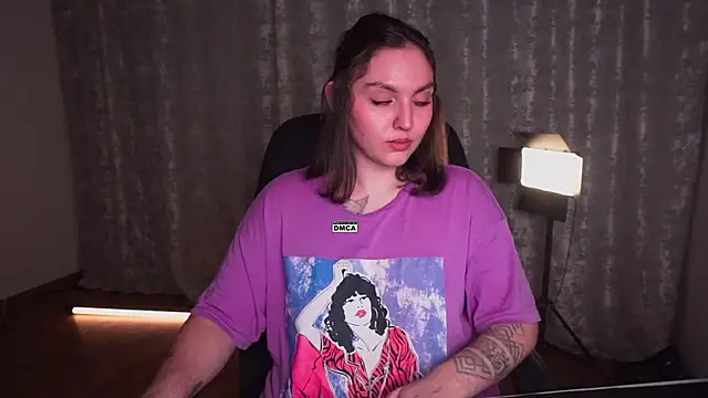 Snapshot of Hoot_owl_cb chatting on March 30, 2026, 9:22 am Hoot owl cb online show from March 30, 2026, 9:22 am