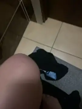 Young178 online show from February 4, 2026, 10:16 pm