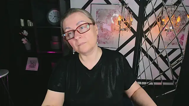 AlexandraKind online show from March 8, 2026, 1:44 am