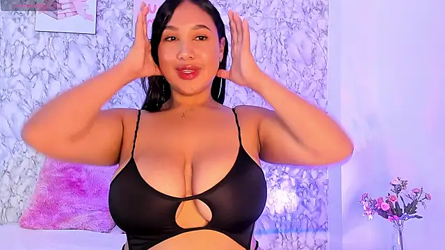  karenestrada online show from May 15, 2026, 6:55 am