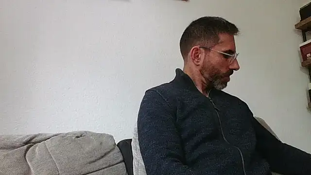 alcatraz009 online show from October 14, 2025, 10:27 am