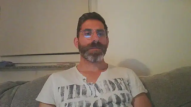 alcatraz009 online show from September 19, 2025, 8:35 pm