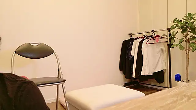 Snapshot of undo-busoku69 chatting on November 16, 2025, 10:20 am undo-busoku69 online show from November 16, 2025, 10:20 am