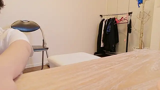 Snapshot of undo-busoku69 chatting on February 28, 2026, 8:25 am undo-busoku69 online show from February 28, 2026, 8:25 am