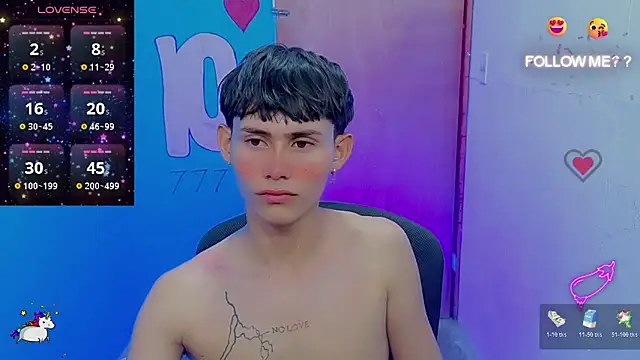 Snapshot of tanjiro_cute chatting on June 3, 2026, 1:17 am tanjiro cute online show from June 3, 2026, 1:17 am