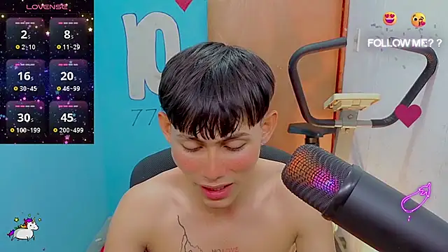 Snapshot of tanjiro_cute chatting on June 24, 2026, 3:05 am tanjiro cute online show from June 24, 2026, 3:05 am