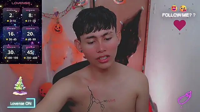 tanjiro cute online show from November 15, 2025, 4:49 am